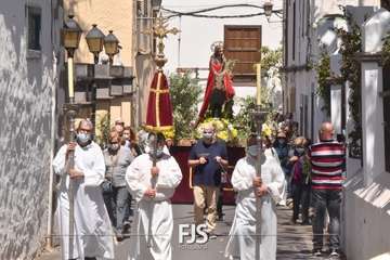 La procesión de La Burrita toma San Juan después de dos años de suspensión por la pandemia/Francisco Javier Santana y Antonio Alí.